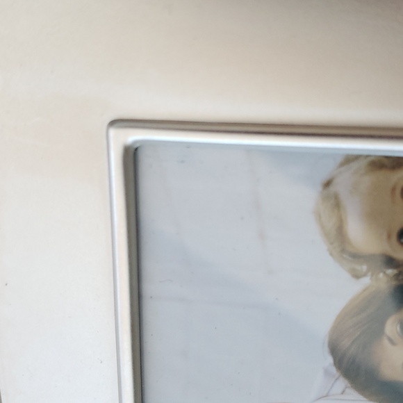 ☕ Metal Photo Frame 4 x 6 - Picture 4 of 7